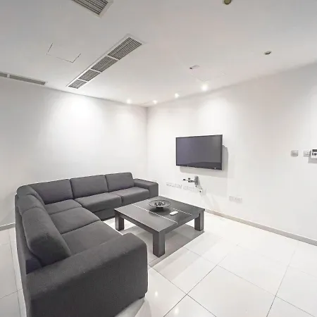 Lombardi Oasis Villa *